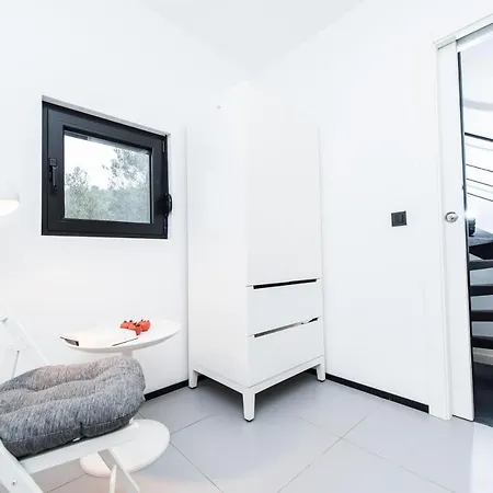 別荘 Villa Sun House With Rooftop Jacuzzi & Sea View - Happy Rentals Dragove