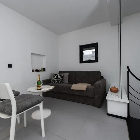 Villa Sun House With Rooftop Jacuzzi & Sea View - Happy Rentals *