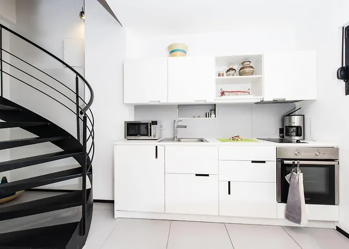 Sun House - Happy 度假居