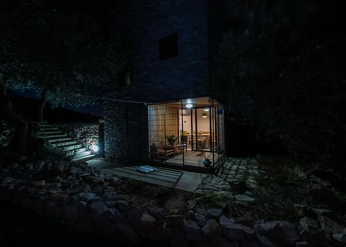 بيت للعطل Sun House - Happy Dragove